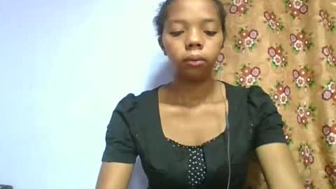 rosah225127 online show from 04-19-26, 03:28