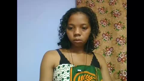 rosah225127 online show from 05-11-26, 05:43