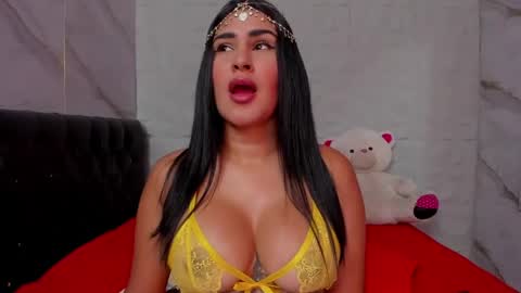 ROSALIA insta rosalia 10hoot online show from 05-05-26, 07:22