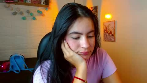 Snapshot of rosaliea chatting on 06-05-26, 06:52 R O S A L I A online show from 06-05-26, 06:52