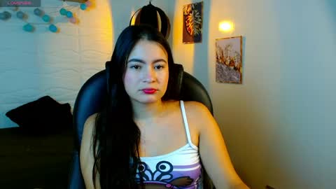 Snapshot of rosaliea chatting on 06-07-26, 05:22 R O S A L I A online show from 06-07-26, 05:22