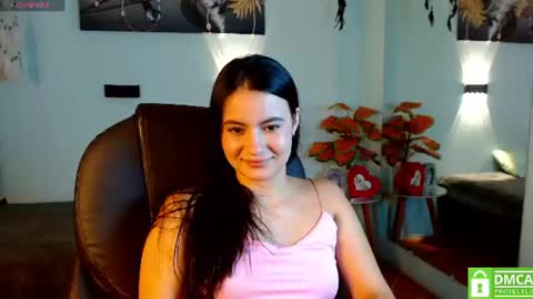 Snapshot of rosaliea chatting on 07-24-26, 04:54 R O S A L I A online show from 07-24-26, 04:54