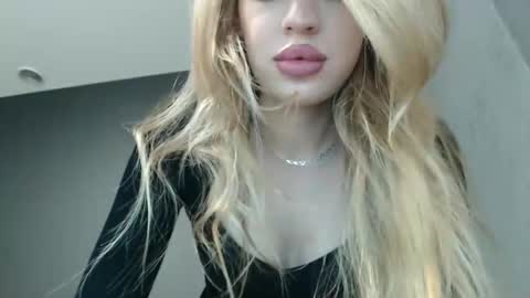 Rosalina online show from 11-02-25, 02:52