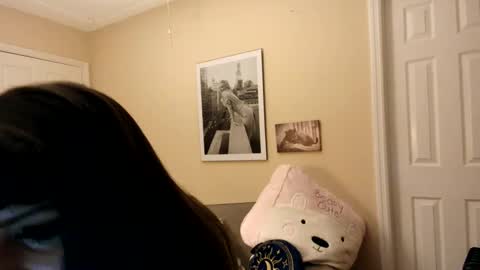 Snapshot of rosalyna chatting on 01-31-25, 08:11 Roslyna online show from 01-31-25, 08:11