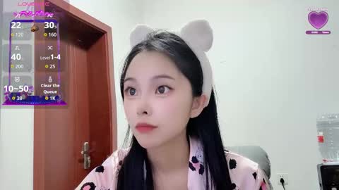 rose online show from 09-22-25, 12:34