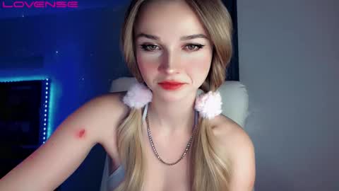 rose__luck online show from 12-16-25, 03:28