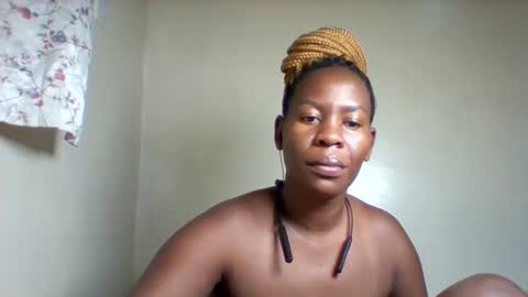 Snapshot of rose_coco chatting on 09-22-25, 11:29 rose_coco online show from 09-22-25, 11:29