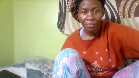 Snapshot of rose_coco chatting on 10-12-25, 07:35 rose_coco online show from 10-12-25, 07:35