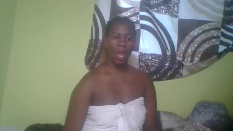 Snapshot of rose_coco chatting on 10-23-25, 08:02 rose_coco online show from 10-23-25, 08:02