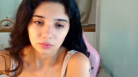 Rose online show from 06-25-26, 11:04