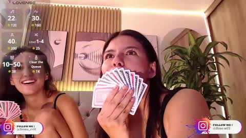 Snapshot of rose_se chatting on 01-14-25, 10:12 Rose A online show from 01-14-25, 10:12