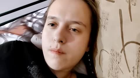 Sophie online show from 12-17-25, 10:10