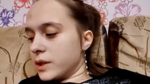 Sophie online show from 12-19-25, 11:17