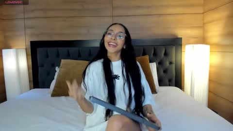 roseaurora online show from 03-09-26, 12:31