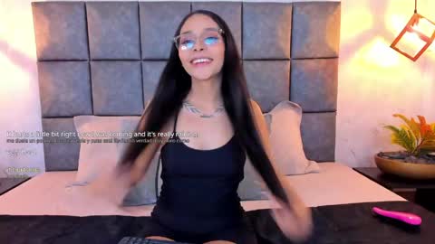 roseaurora online show from 04-16-26, 11:22