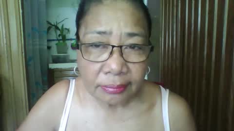 Snapshot of rosebelle66 chatting on 05-31-26, 01:47 rosebelle66 online show from 05-31-26, 01:47