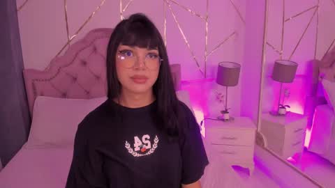 Rose online show from 01-29-25, 01:17