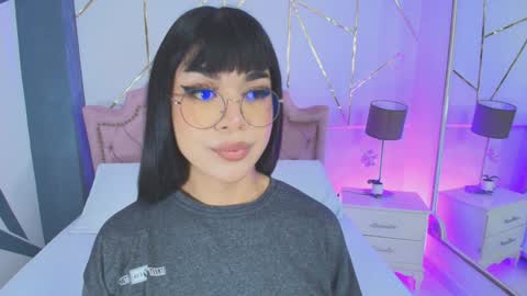 Rose online show from 01-31-25, 01:12