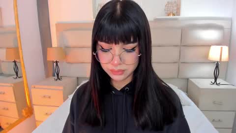 Rose online show from 03-06-25, 12:52