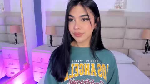 Rose online show from 09-29-25, 01:27