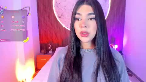 Snapshot of rosecassie chatting on 06-11-26, 01:42 Rose online show from 06-11-26, 01:42
