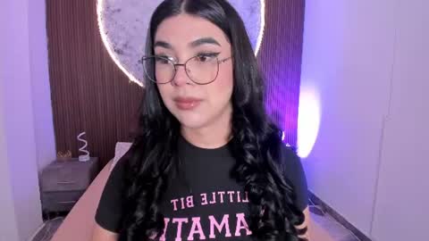 Snapshot of rosecassie chatting on 07-18-26, 12:42 Rose online show from 07-18-26, 12:42