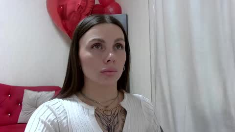 Snapshot of rosehubbard chatting on 02-16-25, 12:54 Rose Hubbard online show from 02-16-25, 12:54
