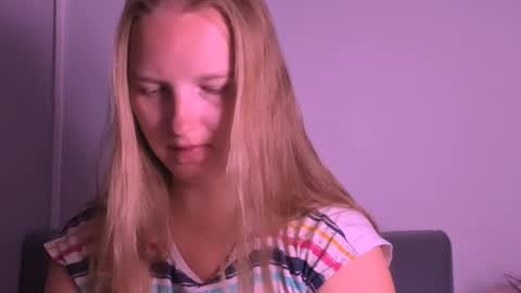 Rose online show from 07-29-26, 06:44