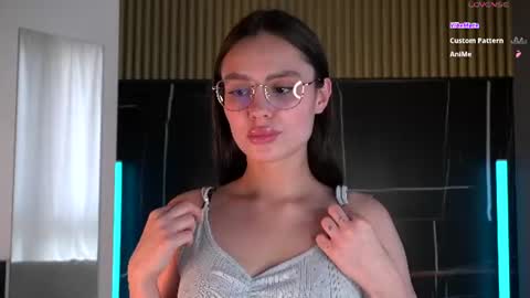 Daddys girl Kira  online show from 08-03-26, 09:04