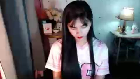 Snapshot of rosella_xx chatting on 07-13-26, 11:02 TONETH online show from 07-13-26, 11:02