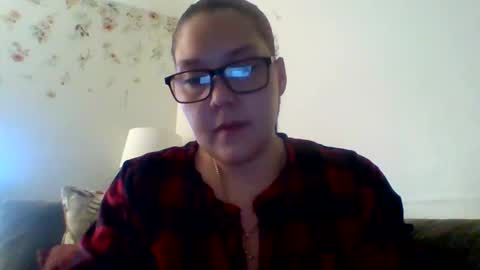 rosemariecamacho1120 online show from 04-23-26, 09:41