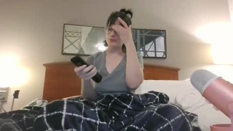 rose evergarden online show from 01-17-26, 06:51