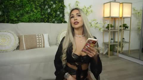 Amii online show from 05-01-26, 12:54