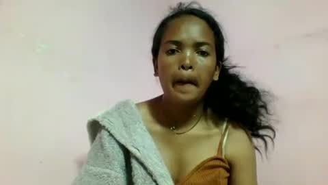 rosia685234 online show from 07-28-26, 01:21