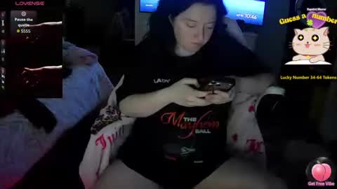 Snapshot of rosie8965804 chatting on 02-16-26, 03:46 rosie8965804 online show from 02-16-26, 03:46