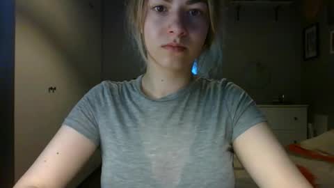 Rosie online show from 03-04-26, 08:09