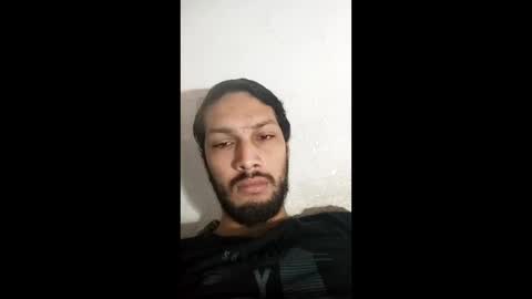 Snapshot of roskof69 chatting on 01-05-25, 05:20 Ribuu online show from 01-05-25, 05:20