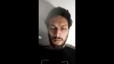 Snapshot of roskof69 chatting on 01-08-25, 10:59 Ribuu online show from 01-08-25, 10:59