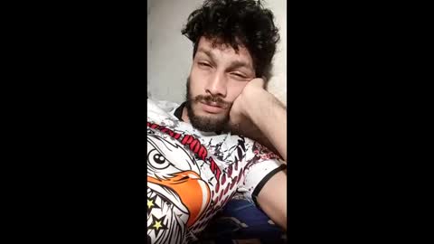 Snapshot of roskof69 chatting on 10-30-25, 06:15 Ribuu online show from 10-30-25, 06:15