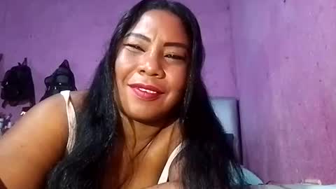 rosmerynavarro online show from 01-14-25, 04:04