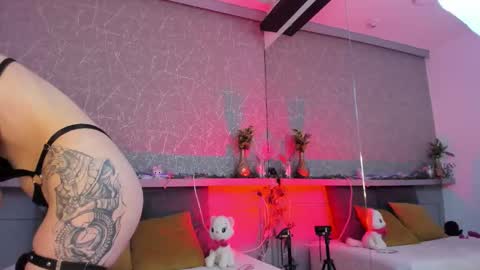 rossiie_hunt_ online show from 03-06-26, 01:18