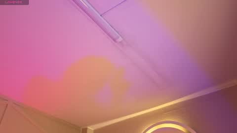 Snapshot of rossiie_hunt_ chatting on 06-16-26, 12:41 rossiie_hunt_ online show from 06-16-26, 12:41