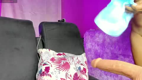 rossluu online show from 07-15-26, 02:17