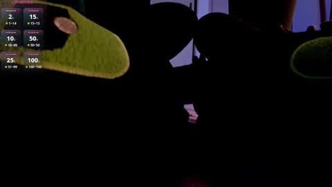 rosyejones online show from 12-19-25, 03:57