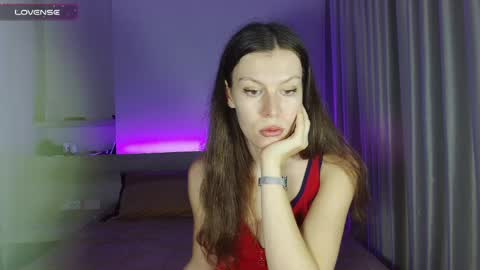 Snapshot of roter_rita chatting on 04-26-26, 01:31 roter_rita online show from 04-26-26, 01:31