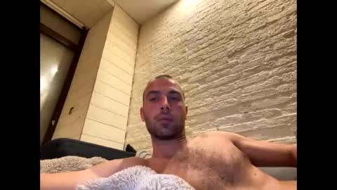 rotteei1 online show from 09-25-25, 05:16