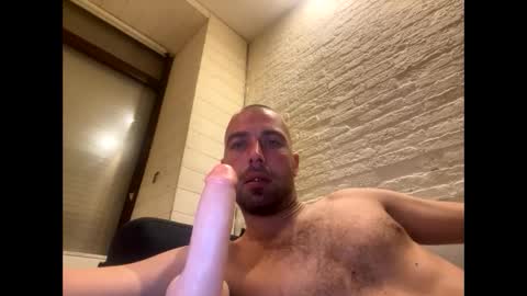 rotteei1 online show from 09-28-25, 06:19