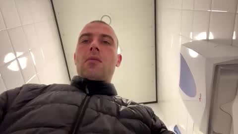 rotteei1 online show from 10-21-25, 08:04