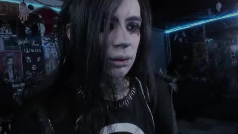 Snapshot of rotten_dreams chatting on 09-27-25, 10:48 rot online show from 09-27-25, 10:48