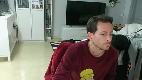 Snapshot of roubarixx chatting on 04-26-26, 06:55 roubarixx online show from 04-26-26, 06:55